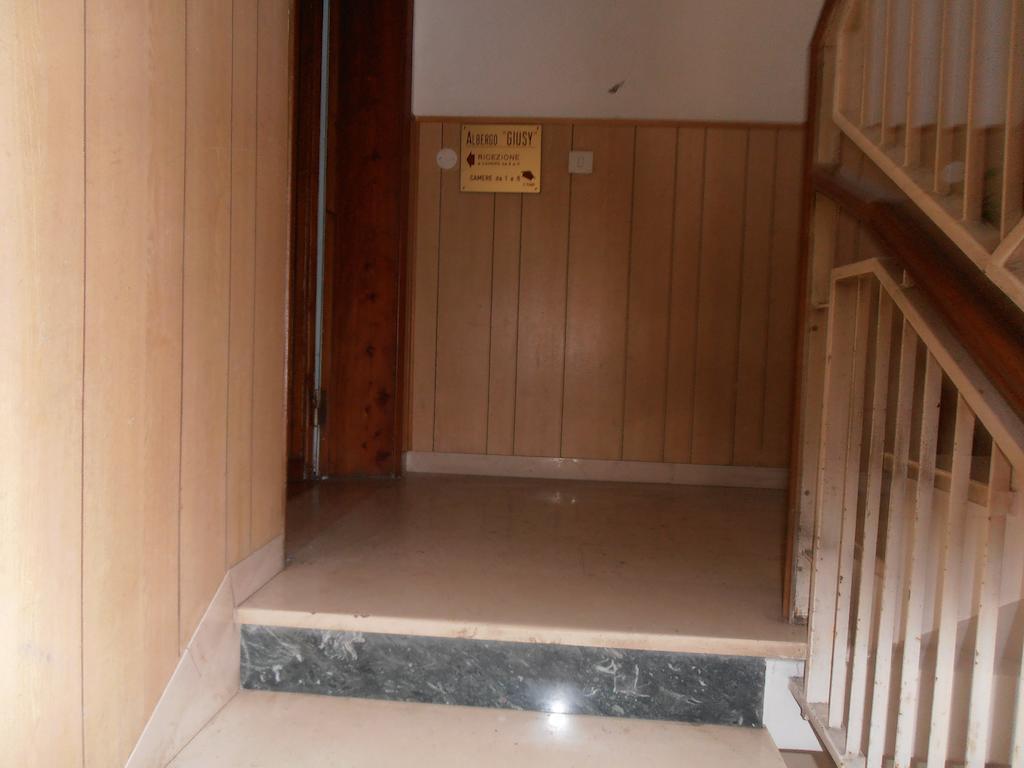 Hotel Giusy Perugia Ngoại thất bức ảnh