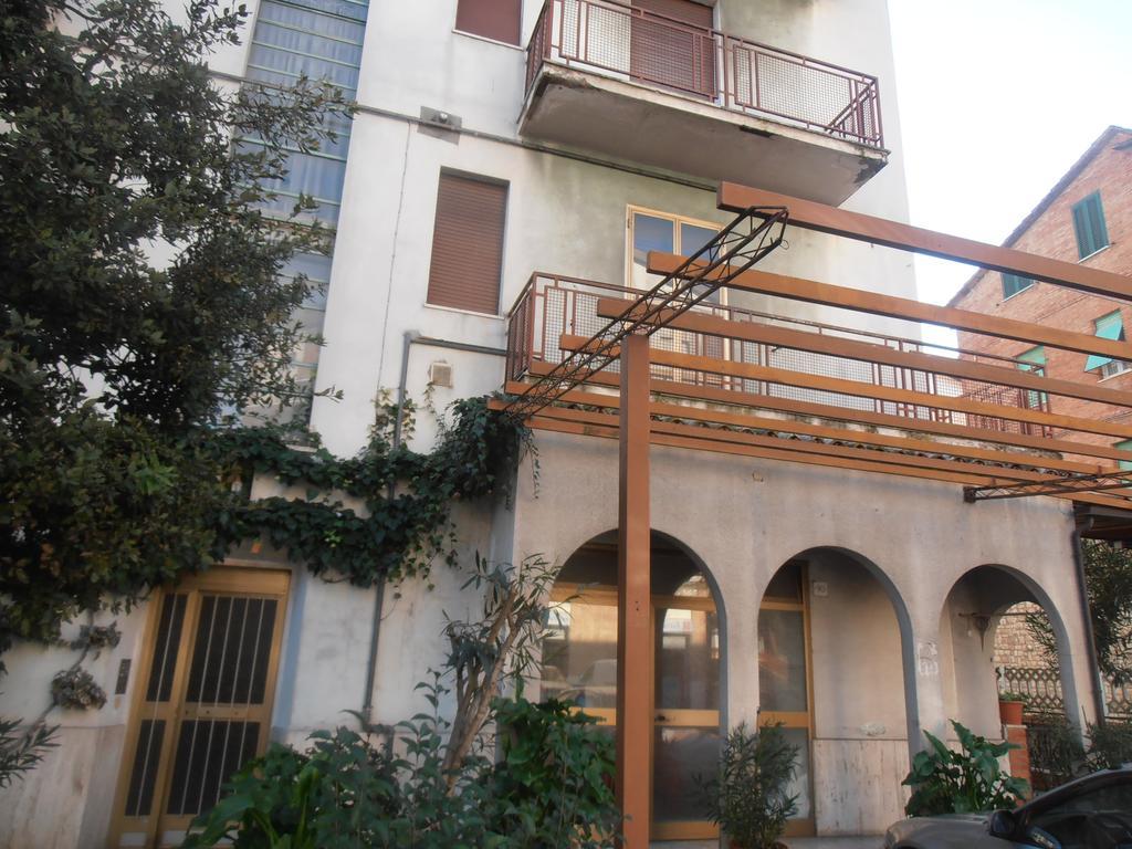 Hotel Giusy Perugia Ngoại thất bức ảnh